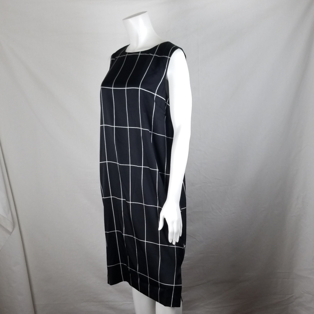 St.John Sleeveless Dress